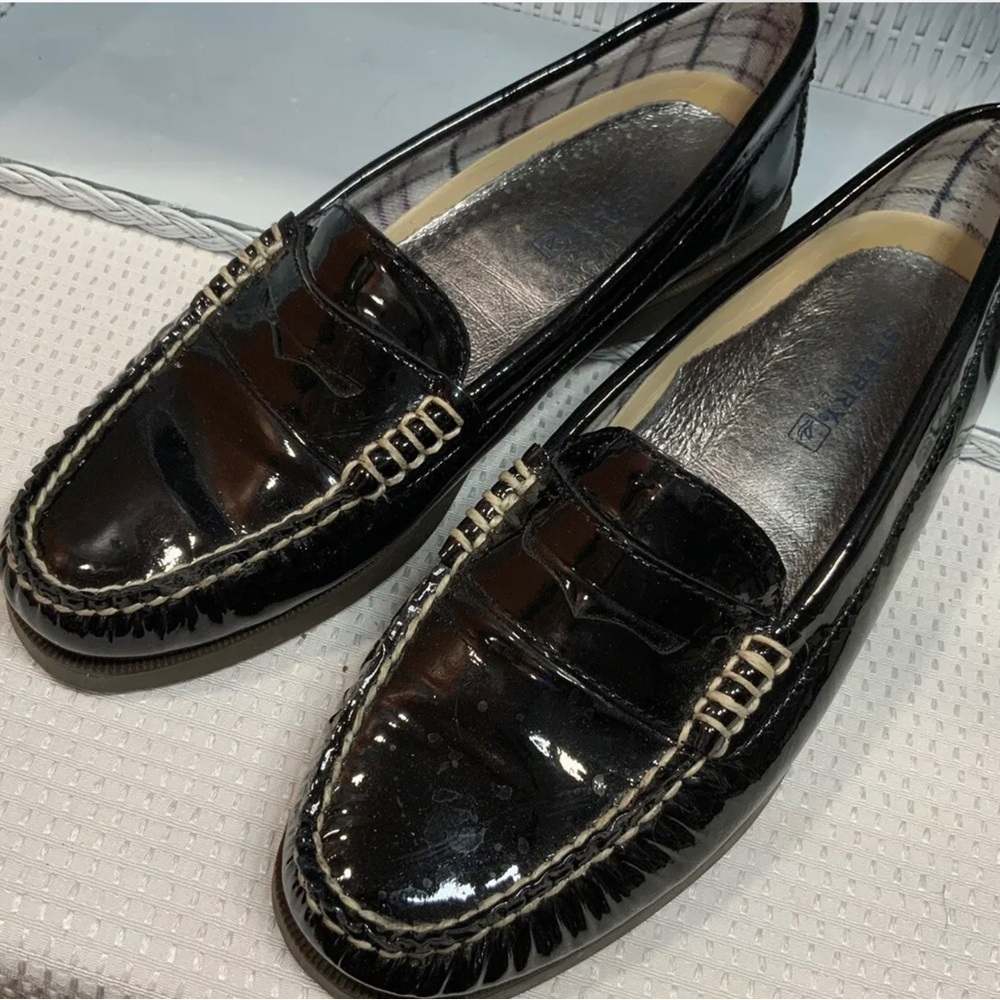 Sperry 7.5 Patent Leather Loafers